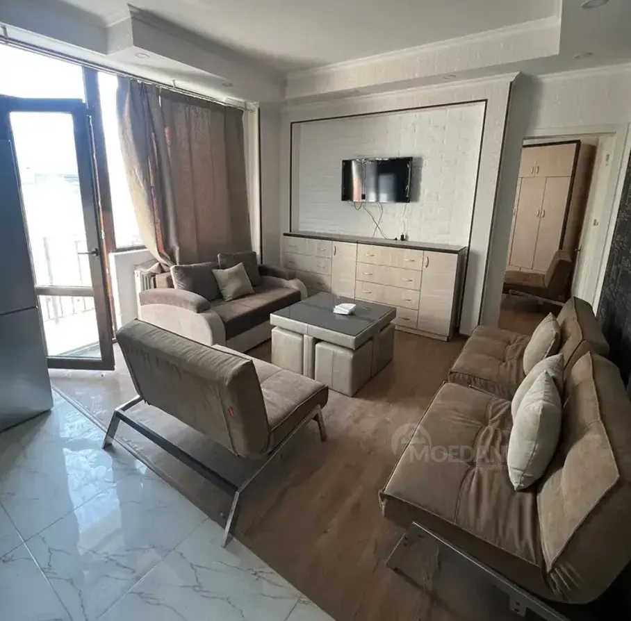 იყიდება 2 ოთახიანი ბინას 43.6მ² 6/11 სართ თბილისი - photo 1