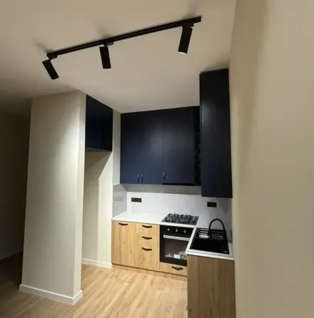 იყიდება 2 ოთახიანი ბინას 55.7მ² 24/25 სართ თბილისი