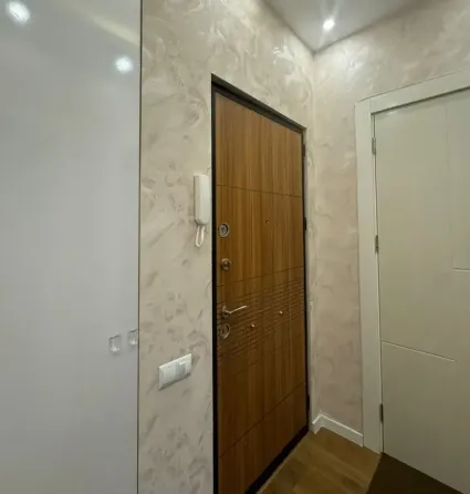 იყიდება 3 ოთახიანი ბინას 62მ² 8/14 სართ თბილისი