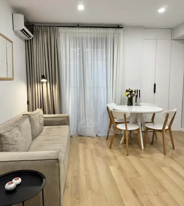 იყიდება 2 ოთახიანი ბინას 40მ² 2/5 სართ თბილისი - photo 1