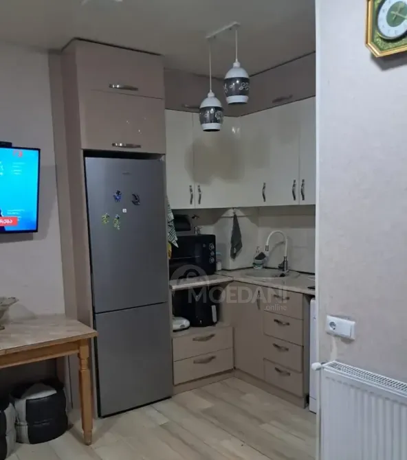 იყიდება 4 ოთახიანი ბინას 90მ² 1/9 სართ თბილისი - photo 1