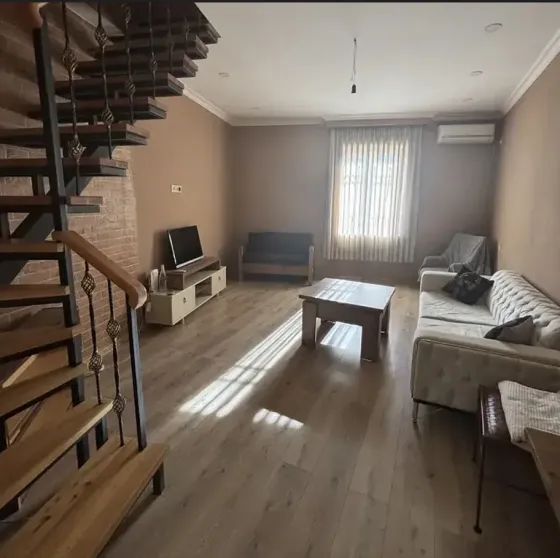 ქირავდება 2 ოთახიანი ბინა 56მ² 2/2 სართ თბილისი