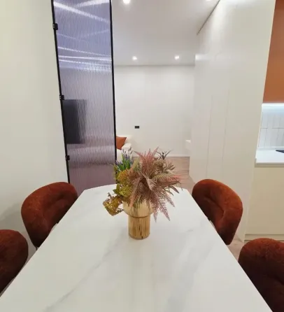 იყიდება 2 ოთახიანი ბინას 58მ² 3/9 სართ თბილისი