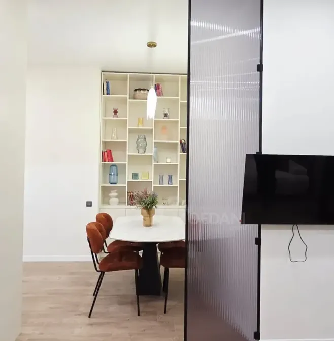 იყიდება 2 ოთახიანი ბინას 58მ² 3/9 სართ თბილისი - photo 2