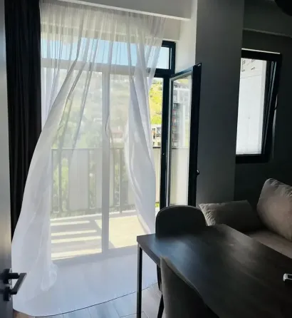 ქირავდება 3 ოთახიანი ბინა 70მ² 10/12 სართ თბილისი