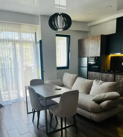 ქირავდება 3 ოთახიანი ბინა 70მ² 10/12 სართ თბილისი