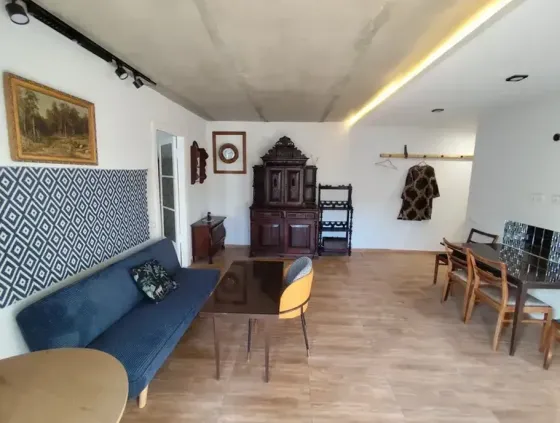 ქირავდება 2 ოთახიანი ბინა 60მ² 5/6 სართ თბილისი