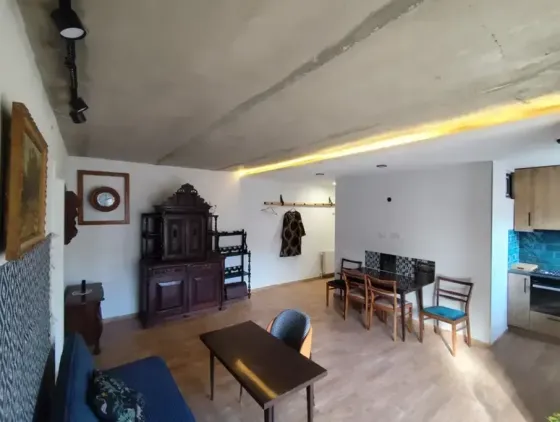 ქირავდება 2 ოთახიანი ბინა 60მ² 5/6 სართ თბილისი