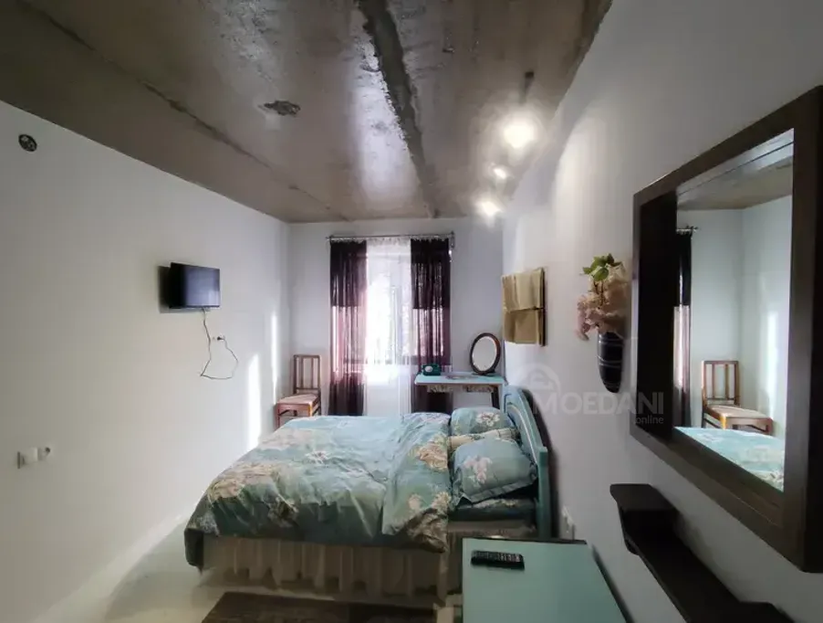 ქირავდება 2 ოთახიანი ბინა 60მ² 5/6 სართ თბილისი - photo 1