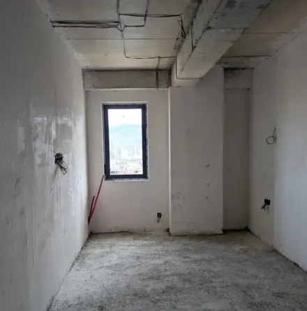 იყიდება 3 ოთახიანი ბინას 77.8მ² 9/25 სართ თბილისი