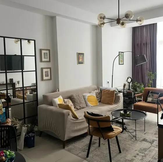 იყიდება 3 ოთახიანი ბინას 66.9მ² 3/18 სართ თბილისი