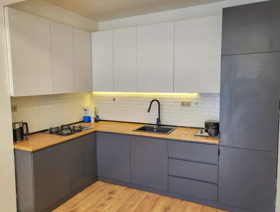 იყიდება 3 ოთახიანი ბინას 77.3მ² 3/8 სართ თბილისი - photo 2