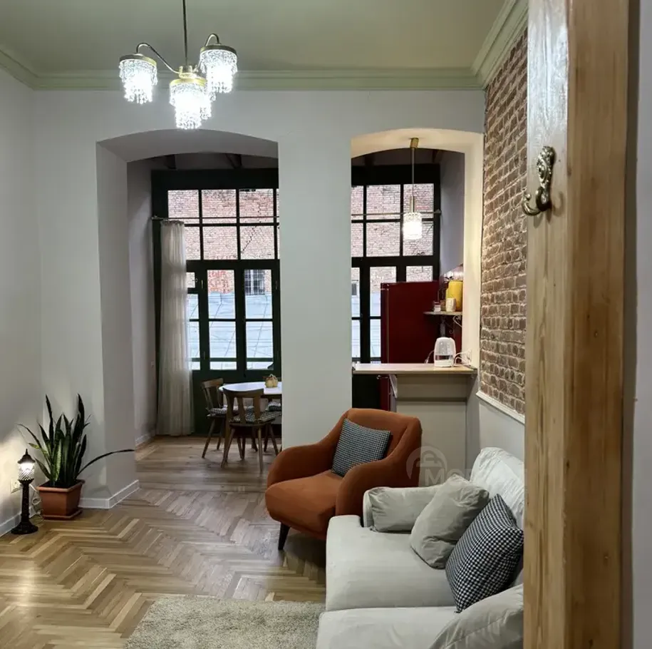 იყიდება 3 ოთახიანი ბინას 76მ² 3/3 სართ თბილისი - photo 6