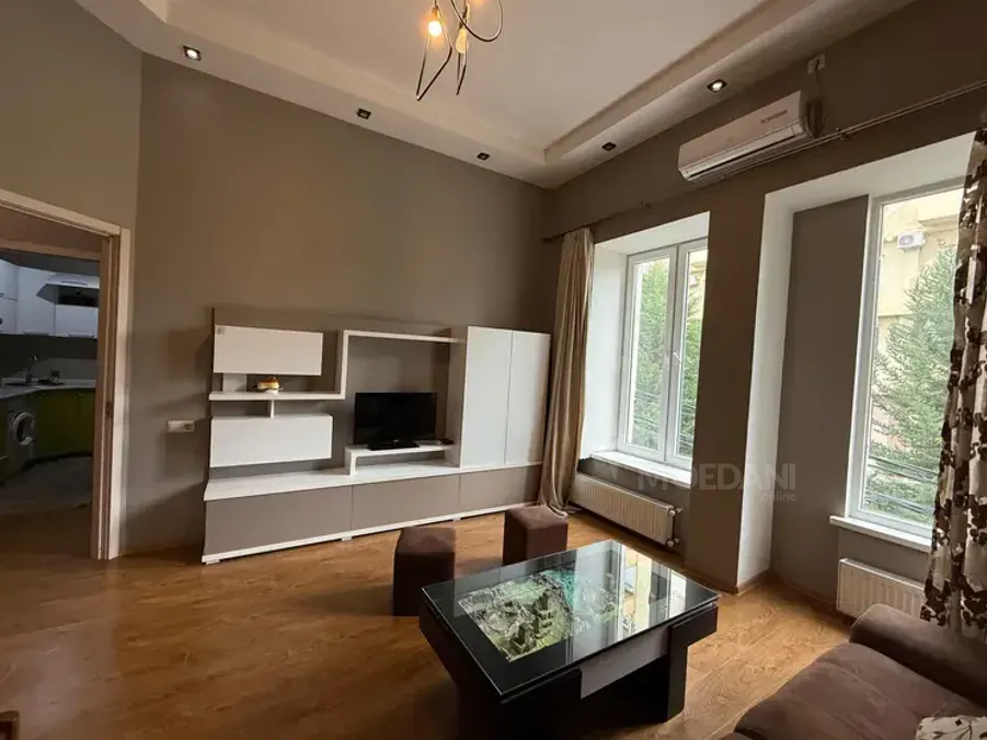 იყიდება 2 ოთახიანი ბინას 50მ² 2/2 სართ თბილისი - photo 1