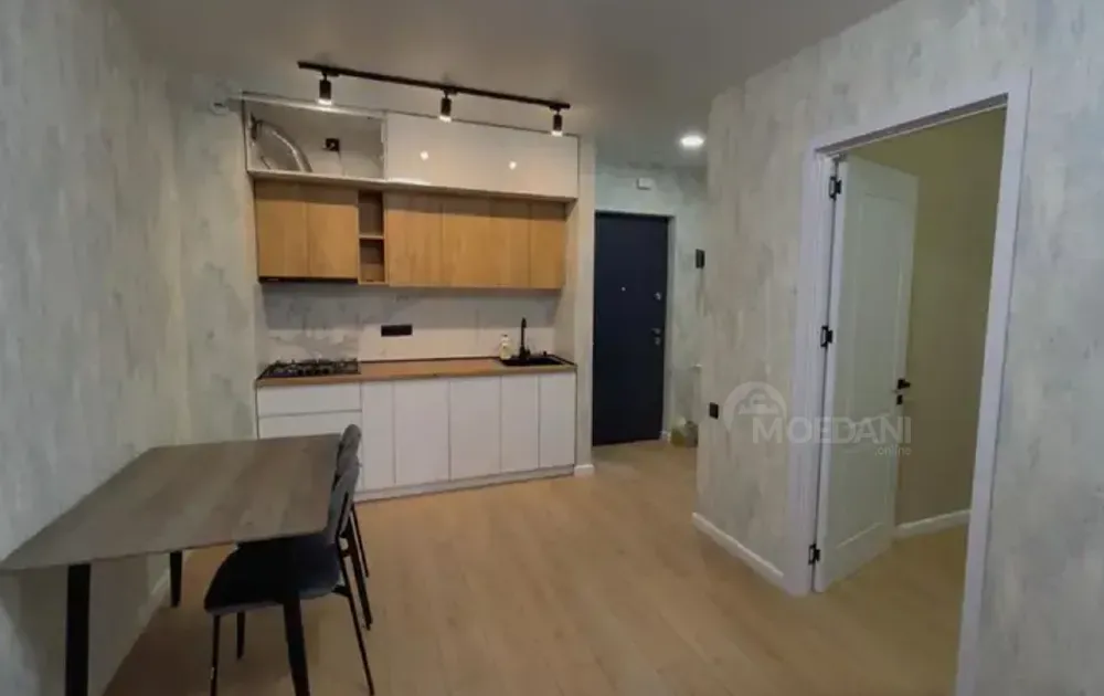 იყიდება 2 ოთახიანი ბინას 44მ² 6/13 სართ თბილისი - photo 1