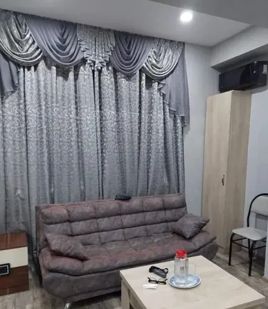 იყიდება 2 ოთახიანი ბინას 45მ² 2/10 სართ თბილისი