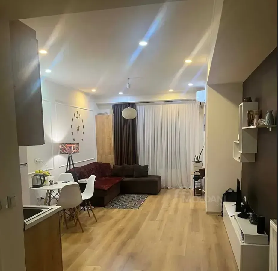 იყიდება 2 ოთახიანი ბინას 41მ² 1/10 სართ თბილისი - photo 2