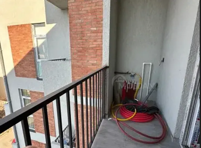 იყიდება 3 ოთახიანი ბინას 86მ² 5/5 სართ თბილისი - photo 11