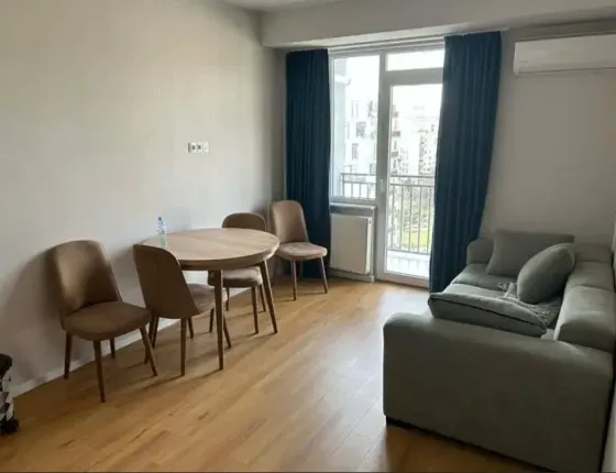 იყიდება 3 ოთახიანი ბინას 53მ² 12/13 სართ თბილისი