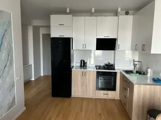 იყიდება 3 ოთახიანი ბინას 53მ² 12/13 სართ თბილისი