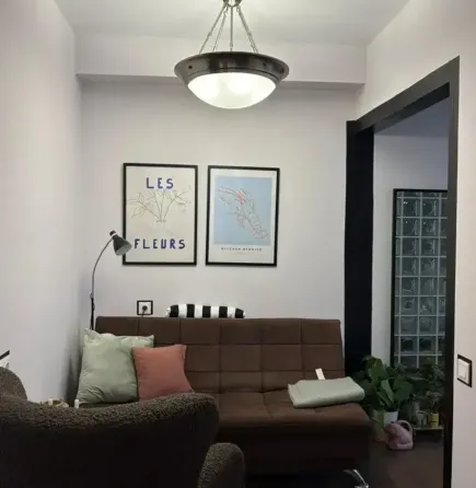 Продам 2-комн. квартиру 47м² 8/8 эт. Тбилиси