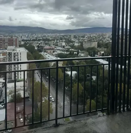 Продам 2-комн. квартиру 57м² 18/26 эт. Тбилиси