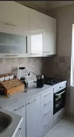 Продам 3-комн. квартиру 76м² 7/10 эт. Тбилиси