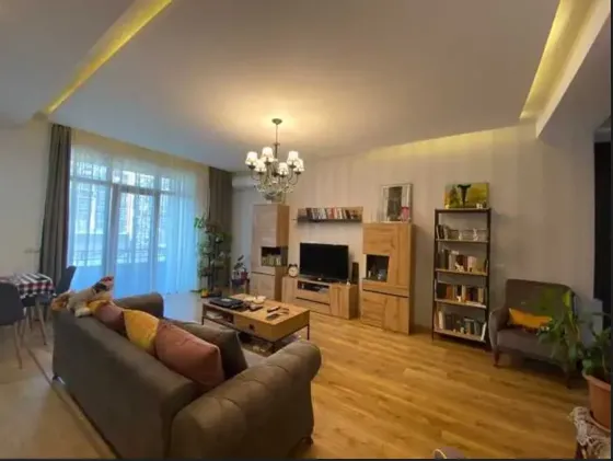 Продам 3-комн. квартиру 95м² 2/10 эт. Тбилиси