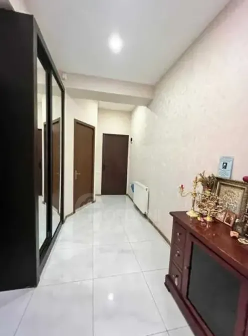 Продам 2-комн. квартиру 50м² 1/8 эт. Тбилиси - изображение 2