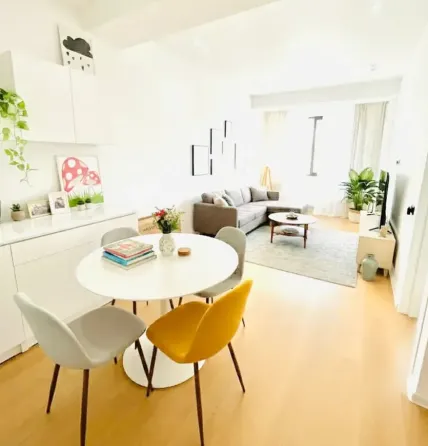 Продам 2-комн. квартиру 47м² 5/12 эт. Тбилиси