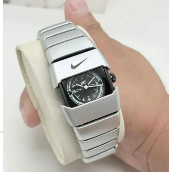 Мужские наручные часы Nike Watch Silver — это модель для мужчин. Тбилиси