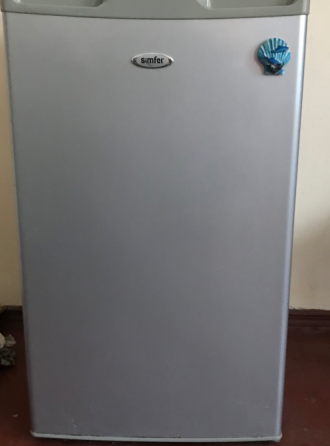 იყიდება პატარა Simfer მაცივარი, თურქეთი ბათუმი