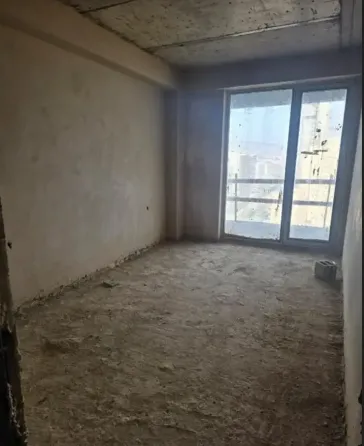 იყიდება 2 ოთახიანი ბინას 65მ² 16/18 სართ თბილისი