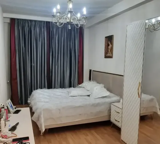 იყიდება 4 ოთახიანი ბინას 150მ² 6/16 სართ თბილისი