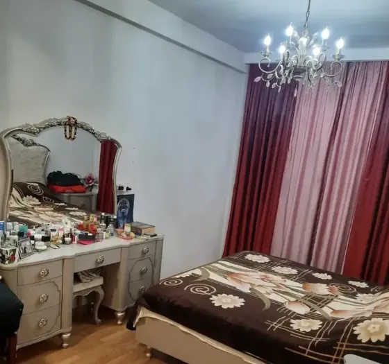 იყიდება 4 ოთახიანი ბინას 150მ² 6/16 სართ თბილისი