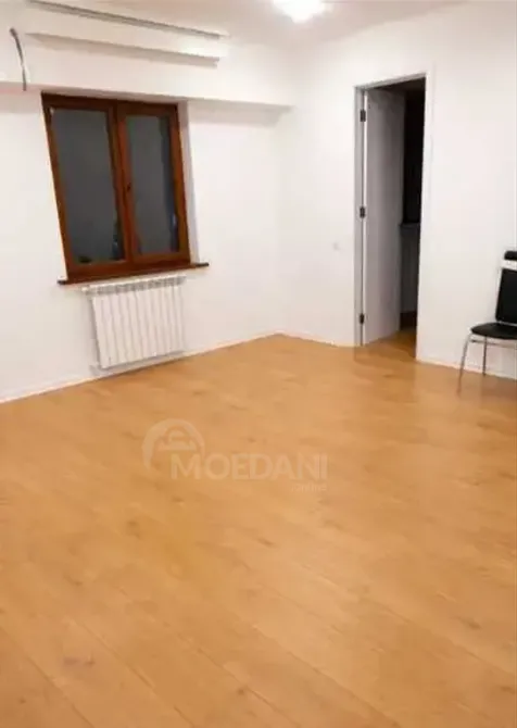 იყიდება 3 ოთახიანი ბინას 68მ² 10/18 სართ თბილისი - photo 1