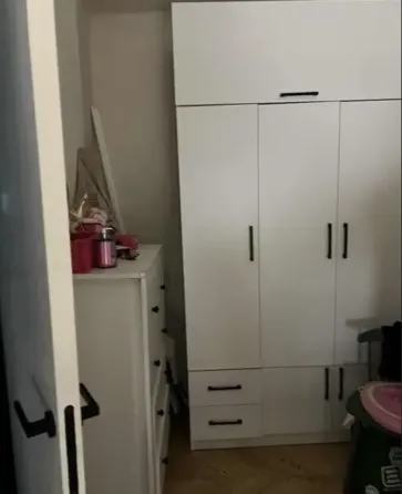 იყიდება 5 ოთახიანი ბინას 121მ² 1/5 სართ თბილისი