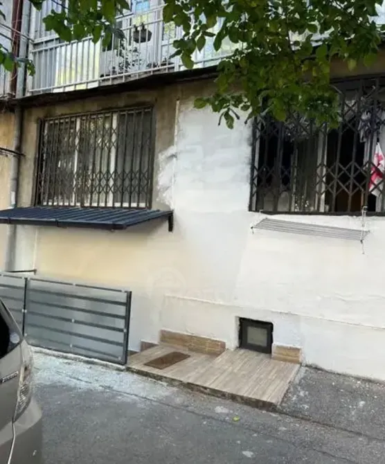 Semi-basement commercial space for sale in Saburtalo Tbilisi - photo 2
