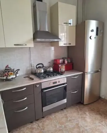 იყიდება 4 ოთახიანი ბინას 148მ² 5/7 სართ თბილისი