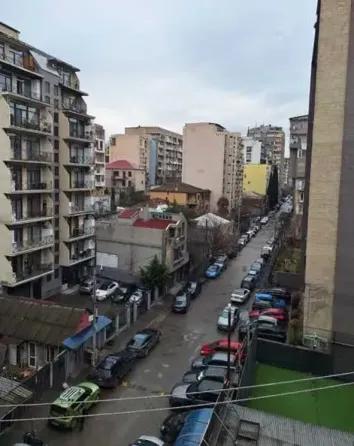 იყიდება 4 ოთახიანი ბინას 148მ² 5/7 სართ თბილისი