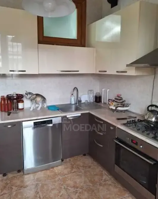 იყიდება 4 ოთახიანი ბინას 148მ² 5/7 სართ თბილისი - photo 4