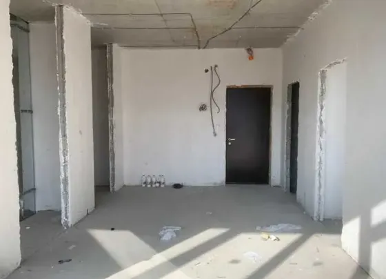 იყიდება 3 ოთახიანი ბინას 85.5მ² 10/10 სართ თბილისი