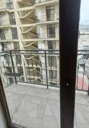 იყიდება 3 ოთახიანი ბინას 87მ² 12/16 სართ თბილისი