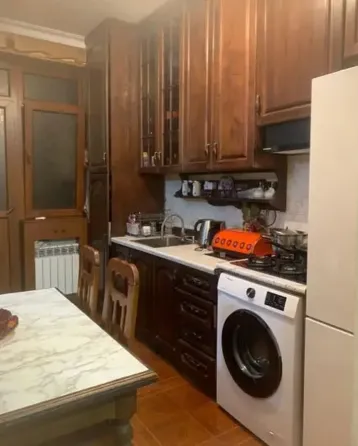 იყიდება 3 ოთახიანი ბინას 50მ² 7/8 სართ თბილისი