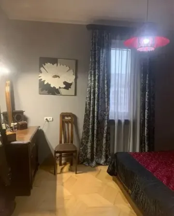 იყიდება 3 ოთახიანი ბინას 50მ² 7/8 სართ თბილისი