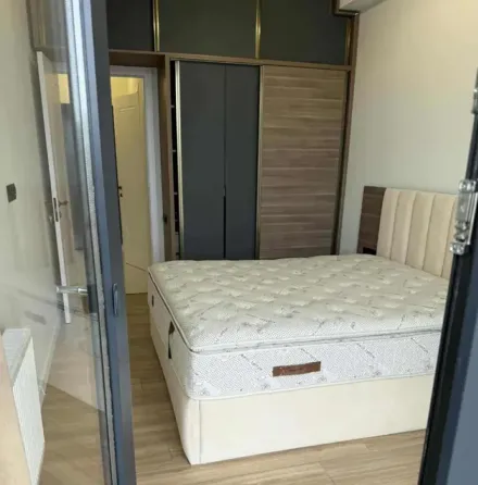 იყიდება 2 ოთახიანი ბინას 55მ² 4/6 სართ თბილისი