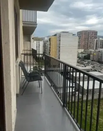 იყიდება 2 ოთახიანი ბინას 45მ² 8/10 სართ თბილისი