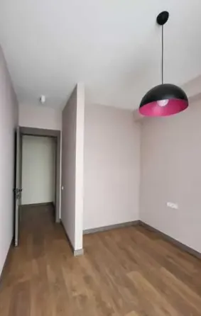 იყიდება 4 ოთახიანი ბინას 82.5მ² 11/12 სართ თბილისი