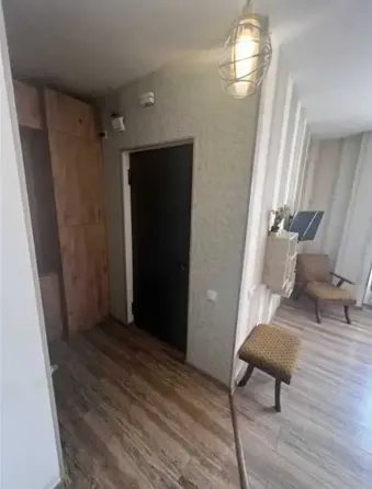 Продам 2-комн. квартиру 38м² 2/4 эт. Тбилиси