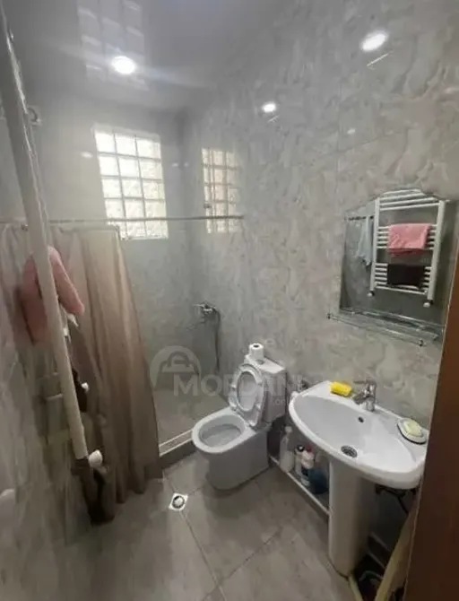 Продам 2-комн. квартиру 38м² 2/4 эт. Тбилиси - изображение 6